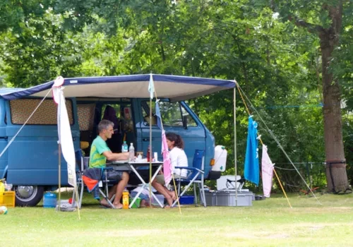 Emplacement de camping pour van au camping Lauwersoog