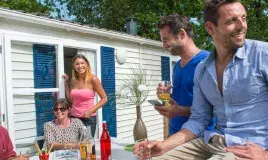 Repas en Famille sur un Mobilhome