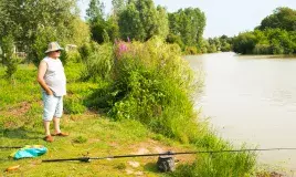 Le Domaine de Dugny est Idéal pour les amateurs de Pêche
