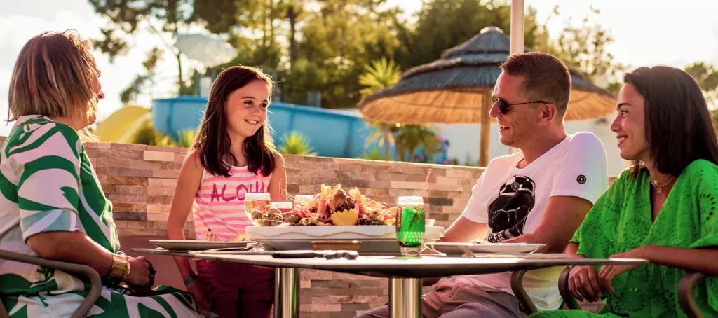 1420x630_qe_restaurant_2