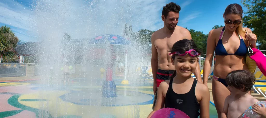 La splashzone du camping Domaine de Kerlann