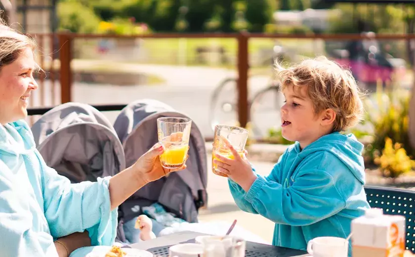 Litteau_Camping_Restaurant_dejeuner